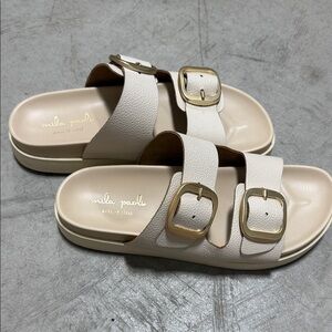 Mila Paoli Ivory Sandals with Gold Accents